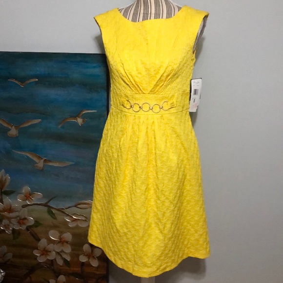 Sandra Darren sleeveless yellow dress size 8 - Picture 1 of 8